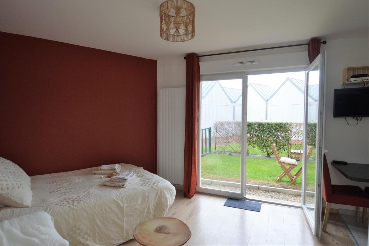 Jardin - A 50M De La Plage - Wifi - Parking Courseulles-sur-Mer Exterior foto