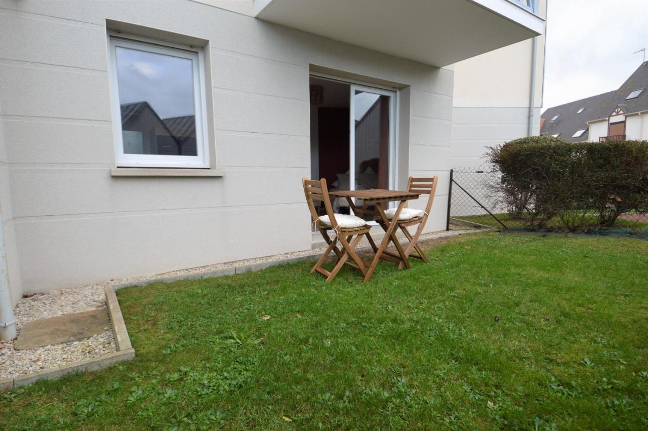 Jardin - A 50M De La Plage - Wifi - Parking Courseulles-sur-Mer Exterior foto