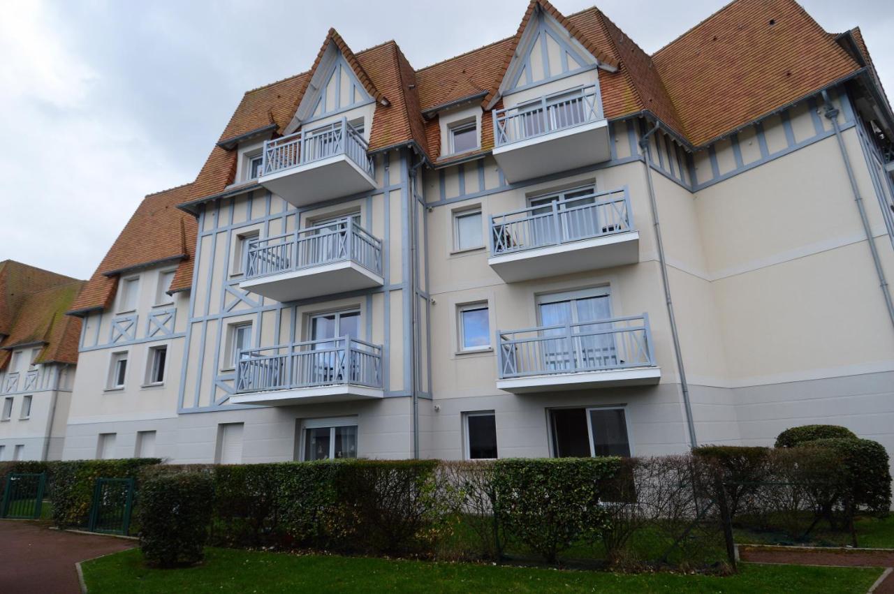 Jardin - A 50M De La Plage - Wifi - Parking Courseulles-sur-Mer Exterior foto